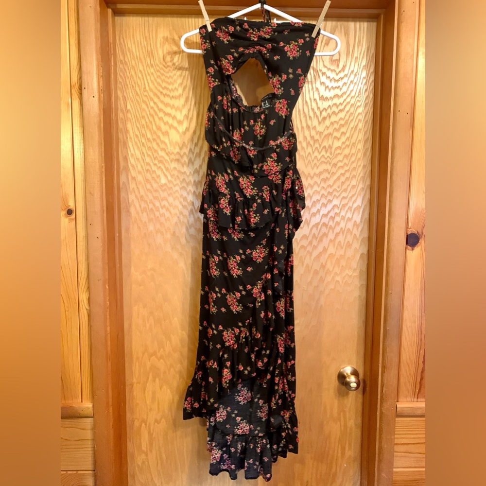 FOREVER 21 High-Low Wrap Dress Size M